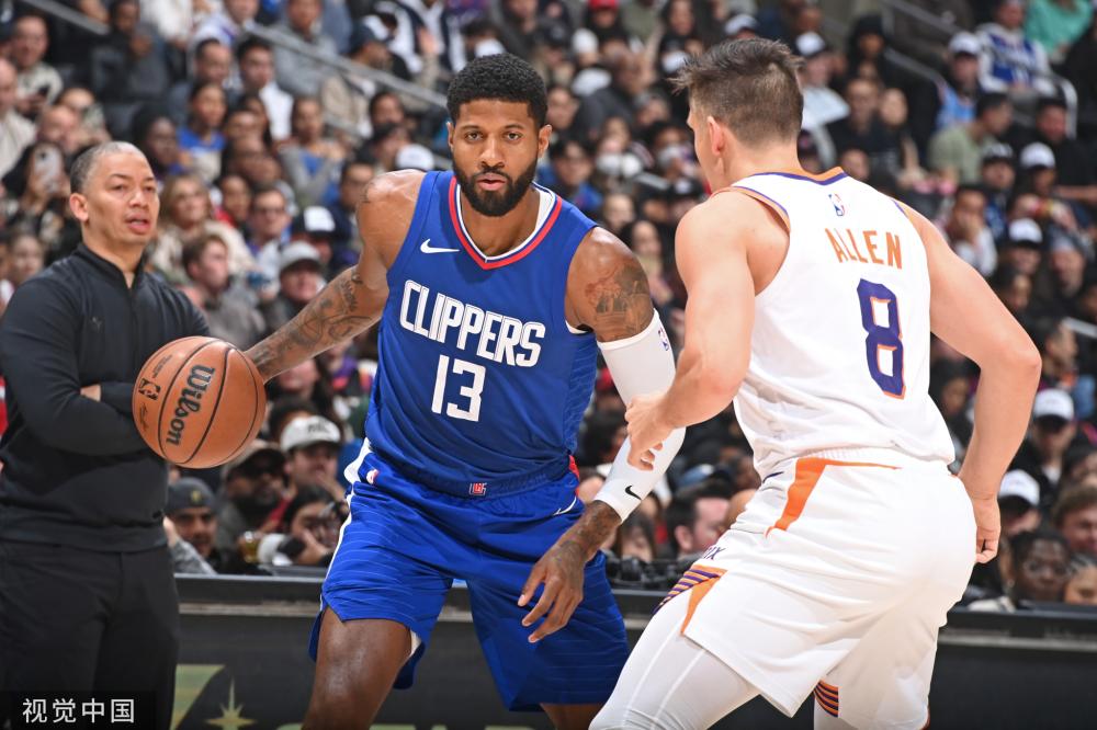 临危受命 临危受命