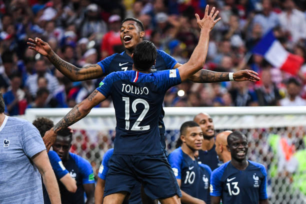 共同拼搏 共同拼搏